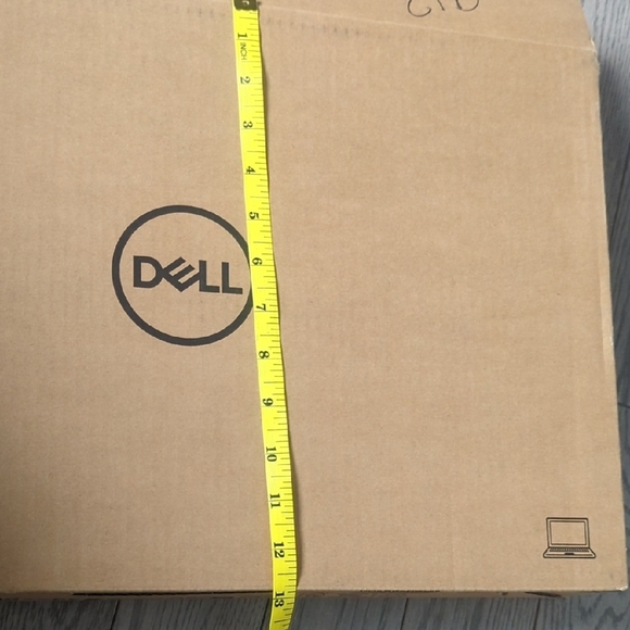 Dell Black Laptop - Premium Performance and Design - Picture 3 of 5